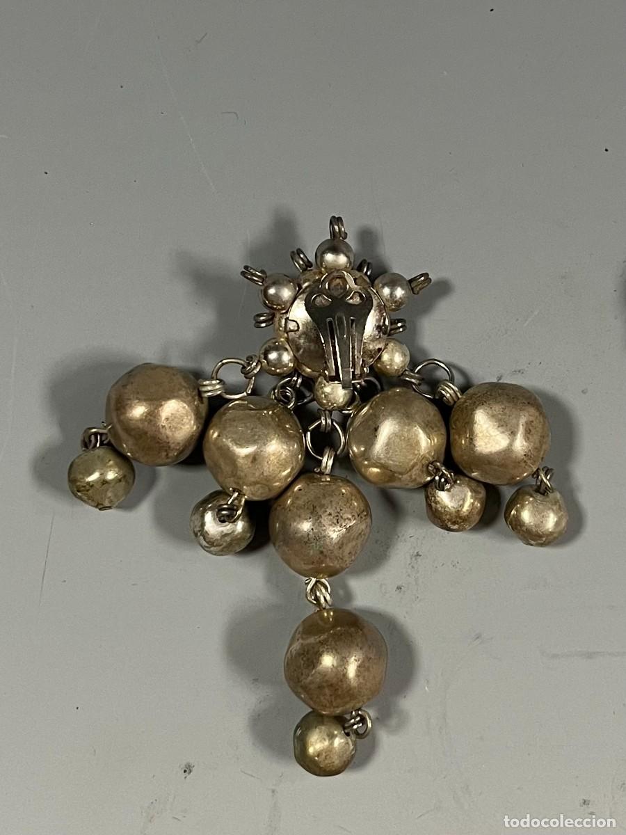 Joyeria: PENDIENTES ANTIGUOS CON PERLAS PLATEADAS Y BROCHES - Foto 3