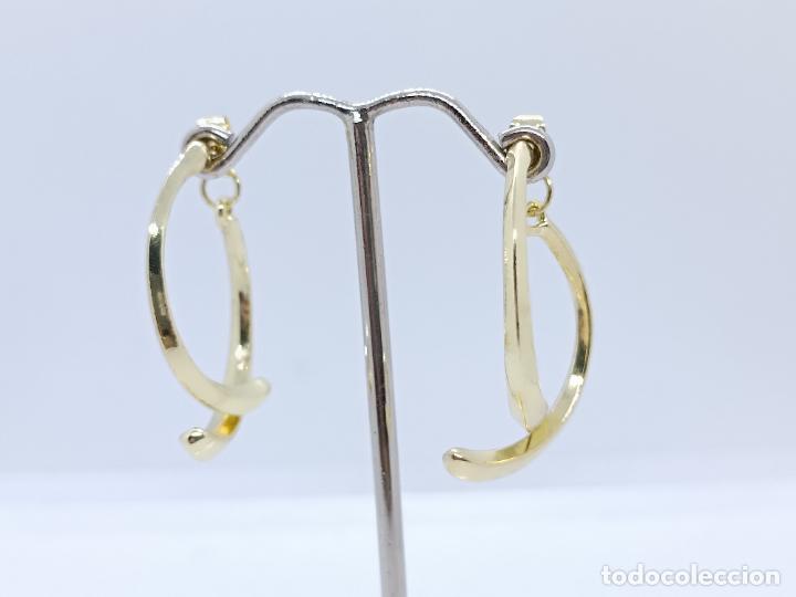 Joyeria: Preciosos pendientes chapados en oro amarillo de sofisticado dise&ntilde;o - Foto 3