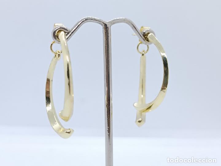 Joyeria: Preciosos pendientes chapados en oro amarillo de sofisticado dise&ntilde;o - Foto 1