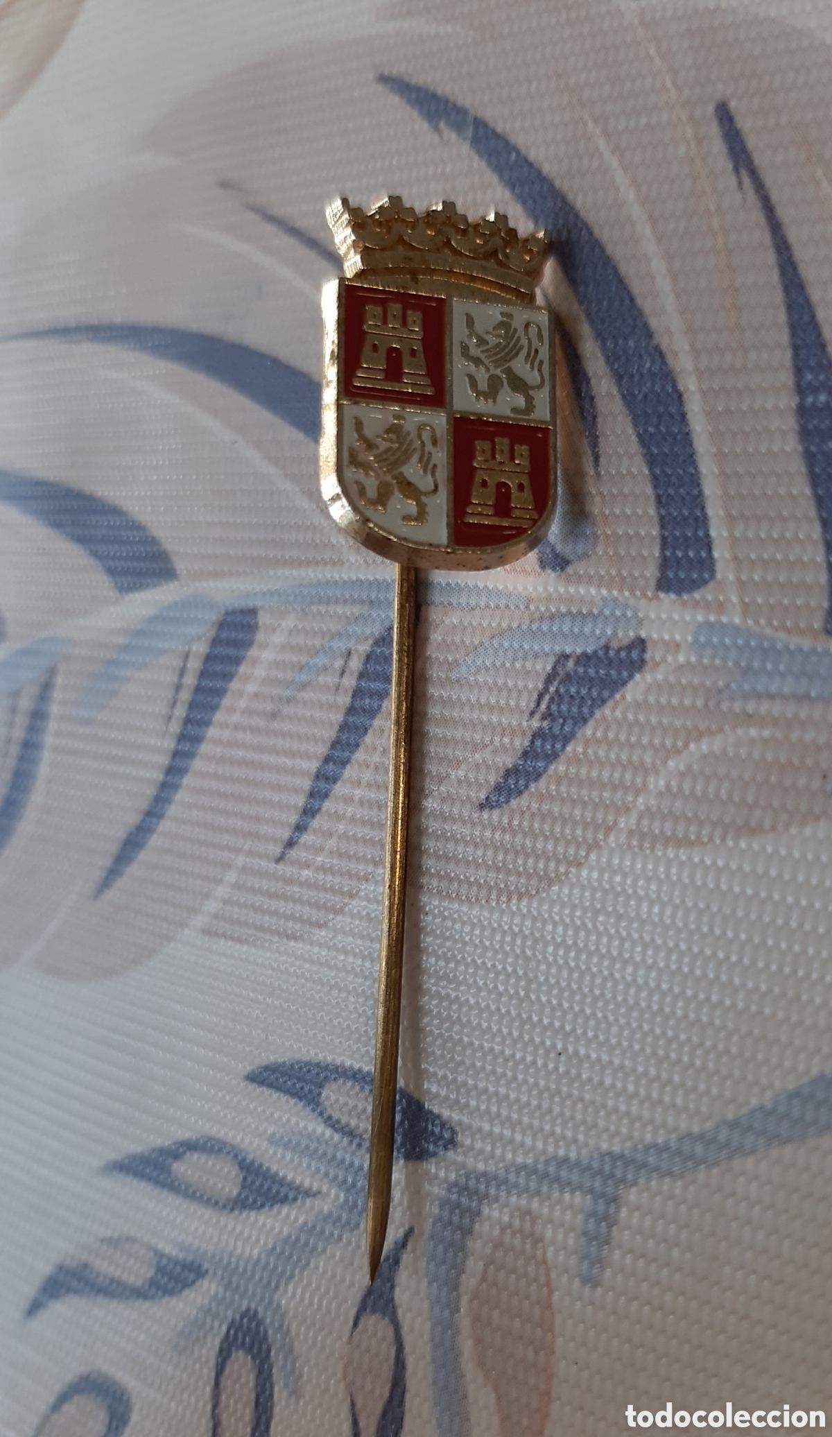 Joyeria: Aguja alfiler solapa Castilla y Le&oacute;n COMPRA MINIMA 5&euro; - Foto 3