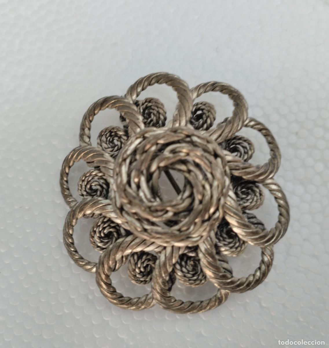 Joyeria: Antiguo broche de filigrana en forma de flor - Foto 5
