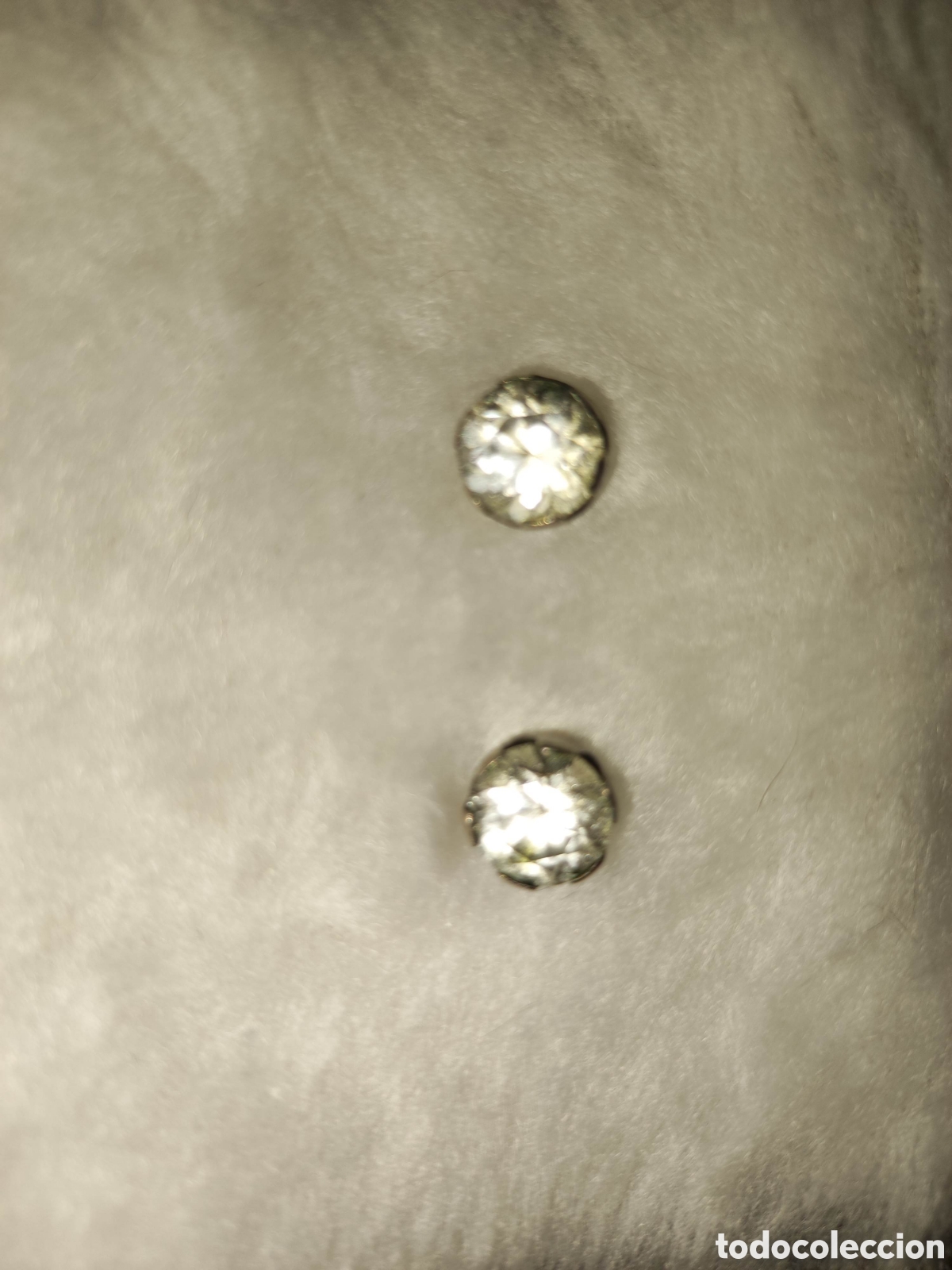 Joyeria: Antiguos pendientes de tuerca - Foto 1