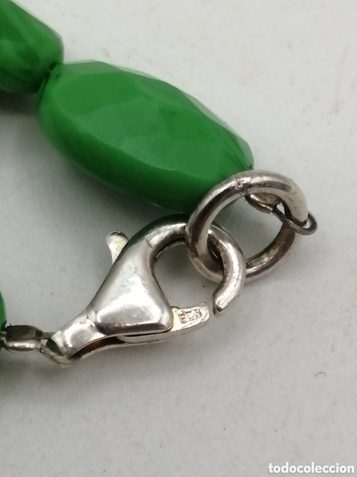 Joyeria: Collar vidrio color verde claro. Cierre plata - Foto 5