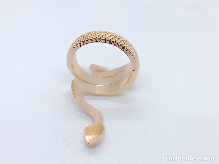 Joyeria: Precioso anillo ba&ntilde;ado en oro con forma de serpiente - Foto 5