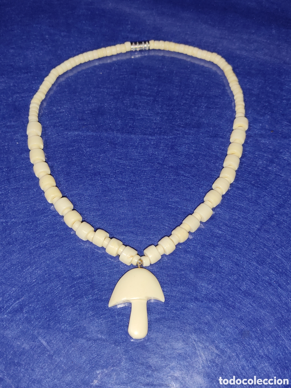 Joyeria: Collar de hueso.A&ntilde;os 70. - Foto 3