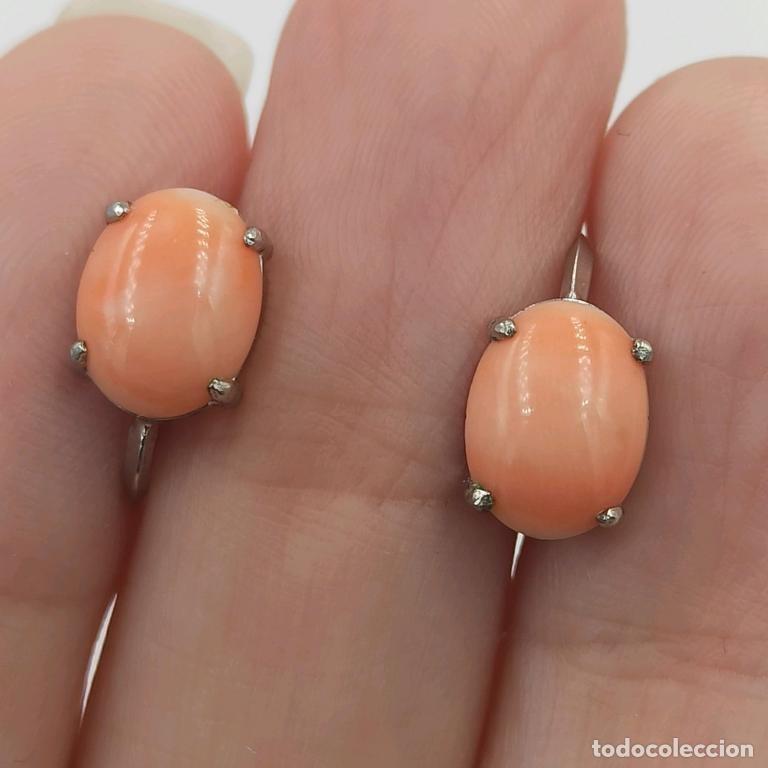 Joaillerie: Pendientes Vintage Clip On Earrings Natural Coral Japan Style 20th Century Women's Jewelry