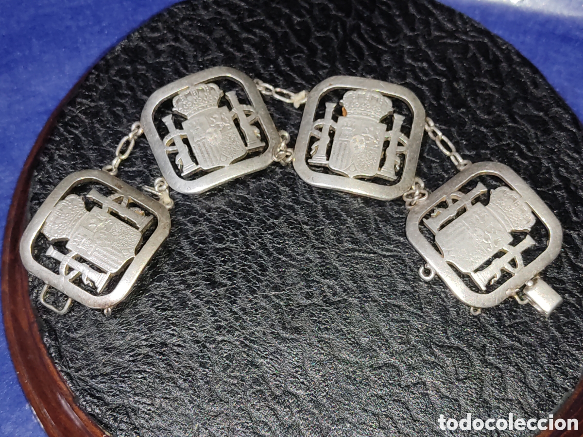 Joyeria: Robusta pulsera de plata,escudo de Espa&ntilde;a. - Foto 1
