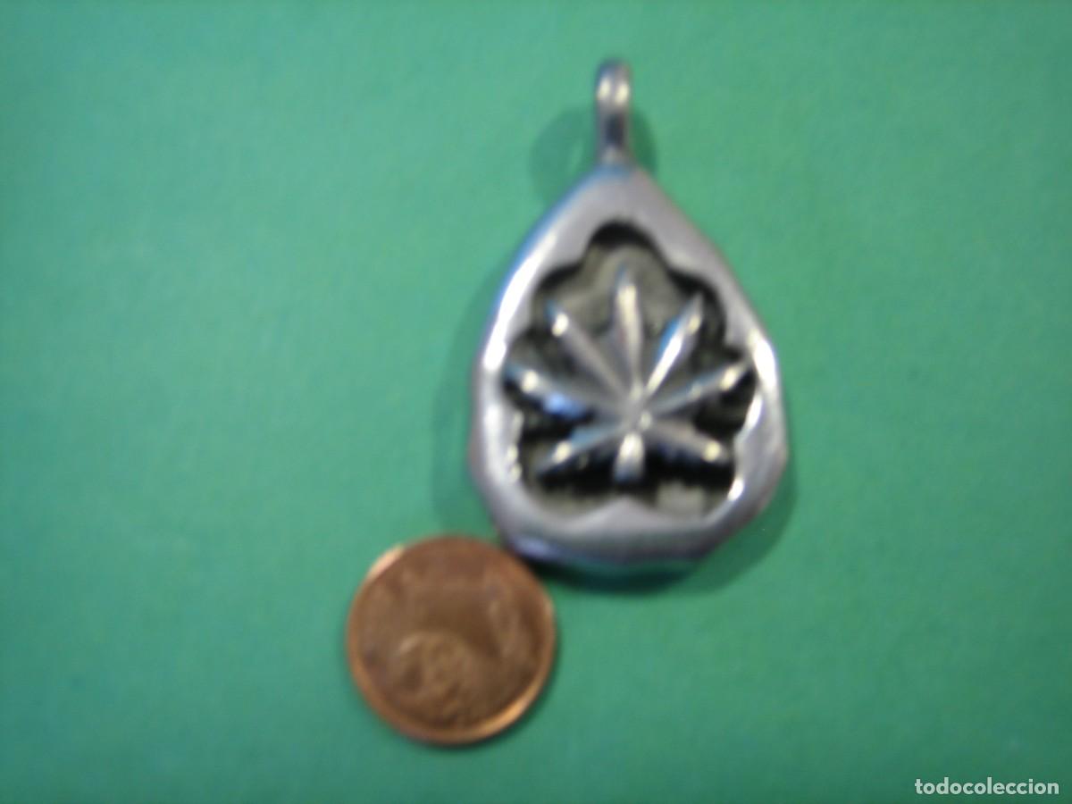 Joyeria: COLGANTE DE METAL - Foto 1