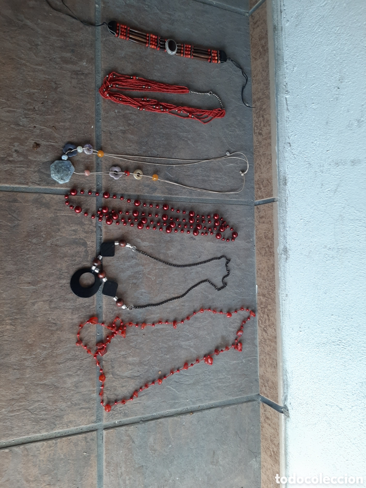 Joyeria: CONJUNTO 4 COLLARES Y UNA GARGANTILLA JJ - Foto 1