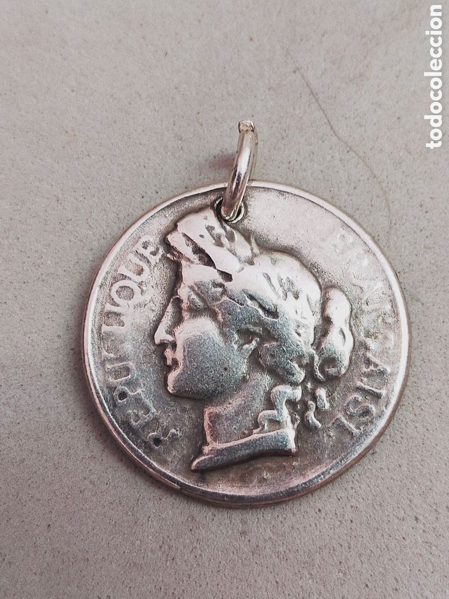 Schmuck: MEDALLA COLGANTE MONEDA EN PLATA REPUBLICA FRANCESA. 2,6 CM DE DI&Aacute;METRO