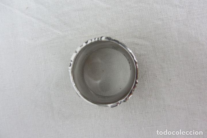 Joyeria: Anillo de dise&ntilde;o en oro de 18k y en plata de ley - Foto 4