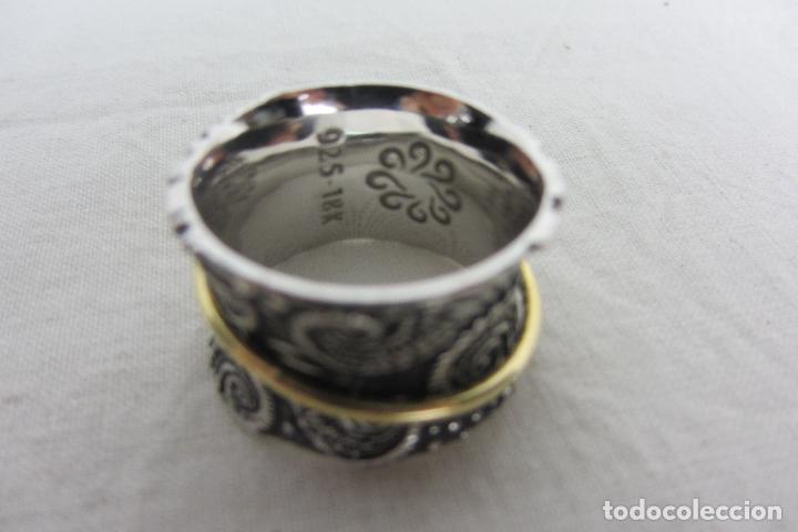 Joyeria: Anillo de dise&ntilde;o en oro de 18k y en plata de ley - Foto 5