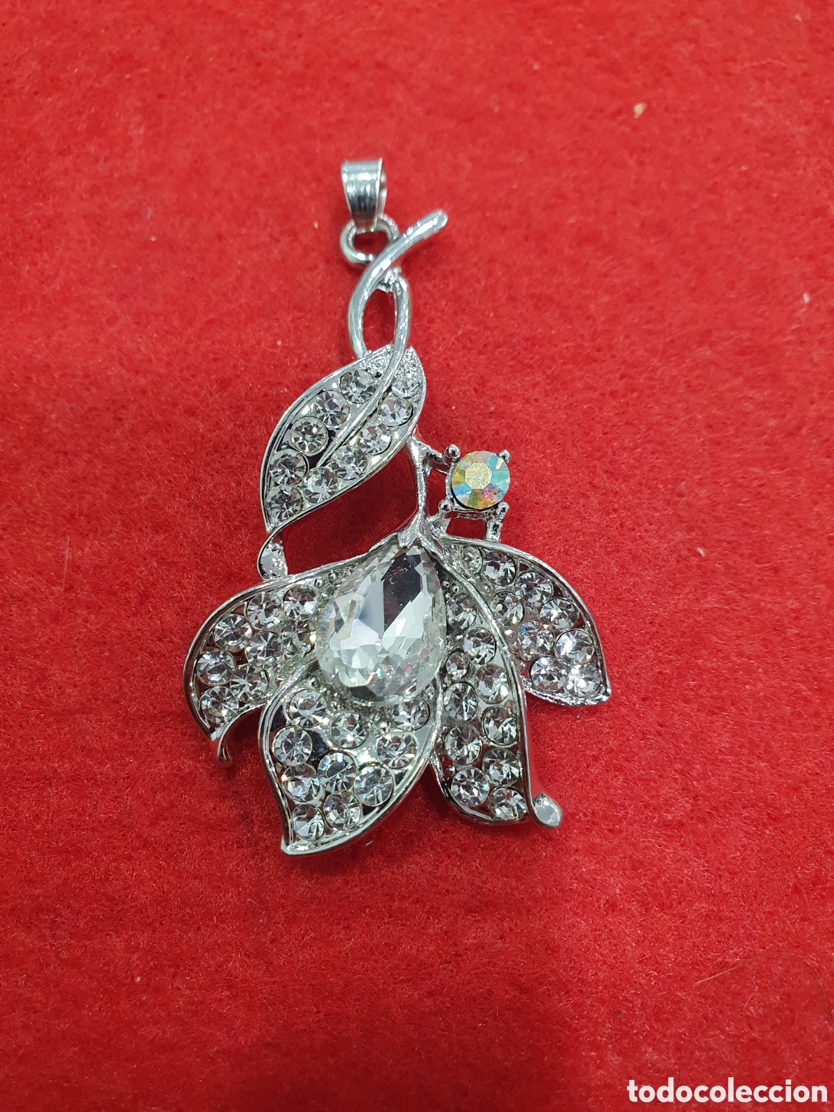 Joyeria: Colgante en forma de hoja. (L61) - Foto 1