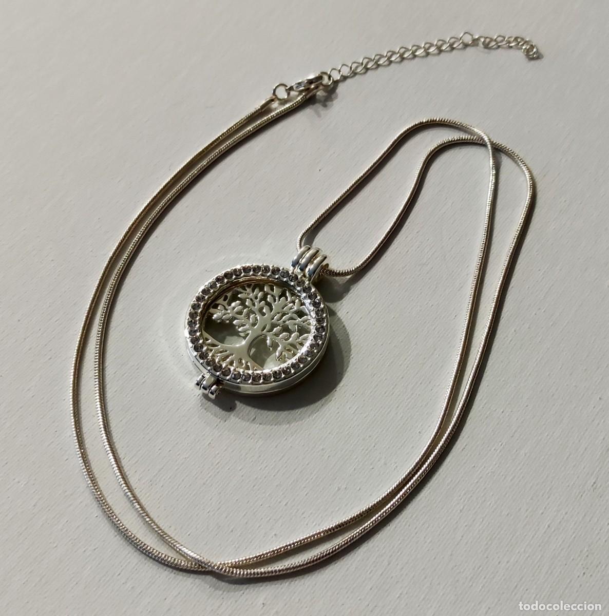 Joyeria: COLLAR LARGO DE ACERO CON COLGANTE DE &Aacute;RBOL DE LA VIDA EN CERCO CON CRISTALES PARA INTERCAMBIAR.
