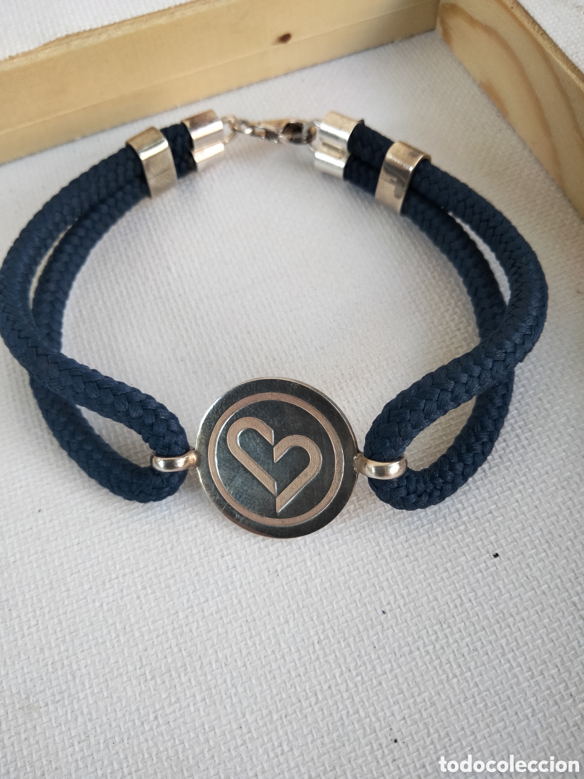 Joyeria: Elegante pulsera de dise&ntilde;o en plata con dije coraz&oacute;n - Foto 1