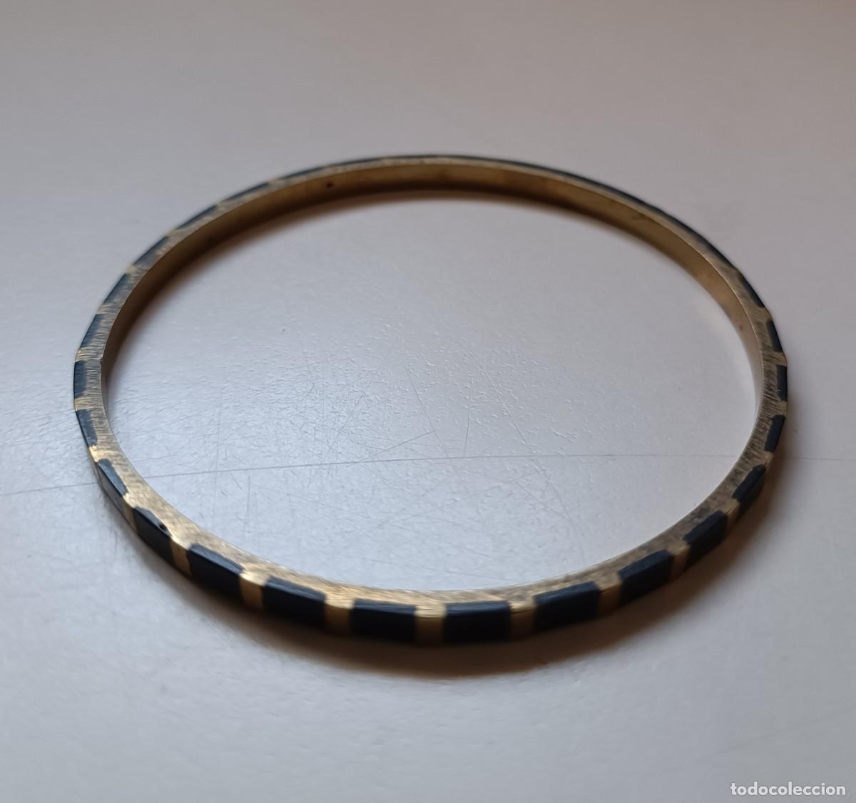 Joyeria: pulsera antigua rigida realizada en lat&oacute;n - Foto 1