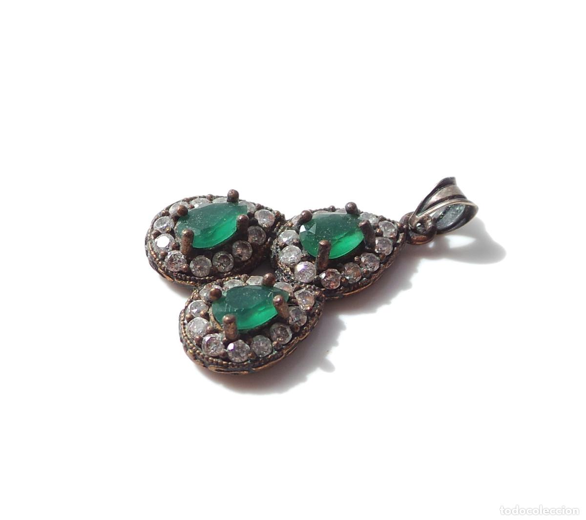 Joyeria: COLGANTE CON PIEDRAS ENGASTADAS. - Foto 2