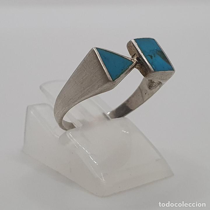 Joyeria: Anillo antiguo en plata de ley 925 con aplicaciones de turquesa talla triangular y rectangular. - Foto 4