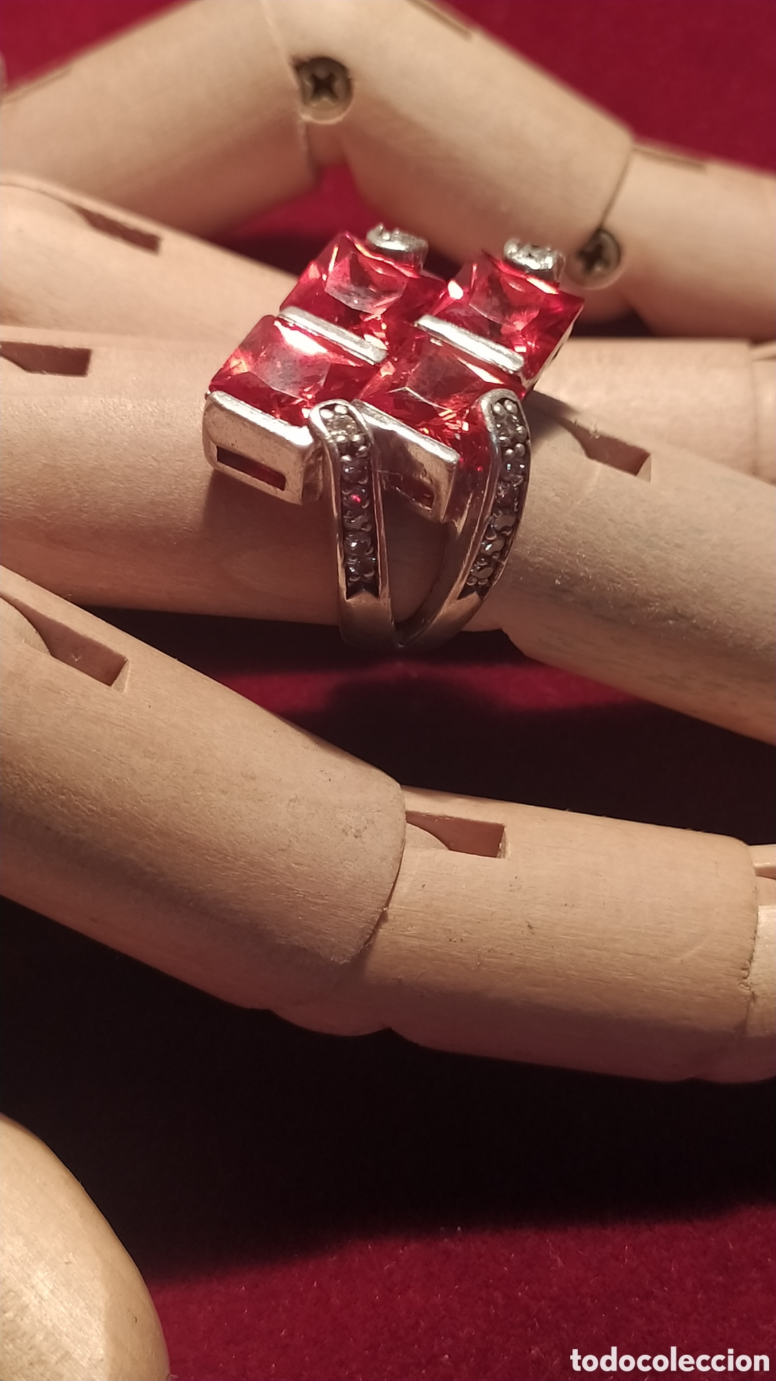 Joyeria: Anillo plata y piedras rojas - Foto 2