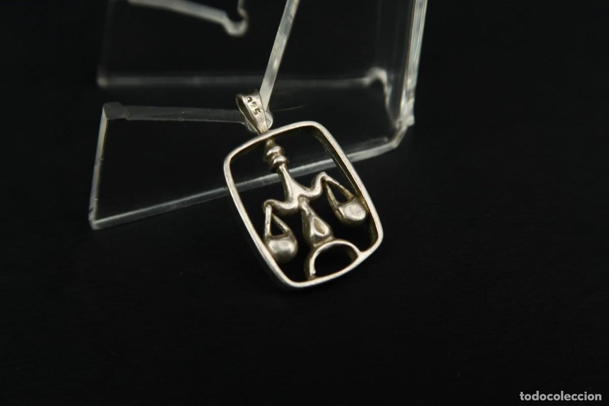 Joyeria: Antiguo Colgante de Plata Libra - Foto 7