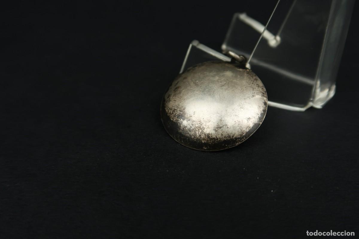 Joyeria: Antiguo Colgante de Plata Le&oacute;n - Foto 6