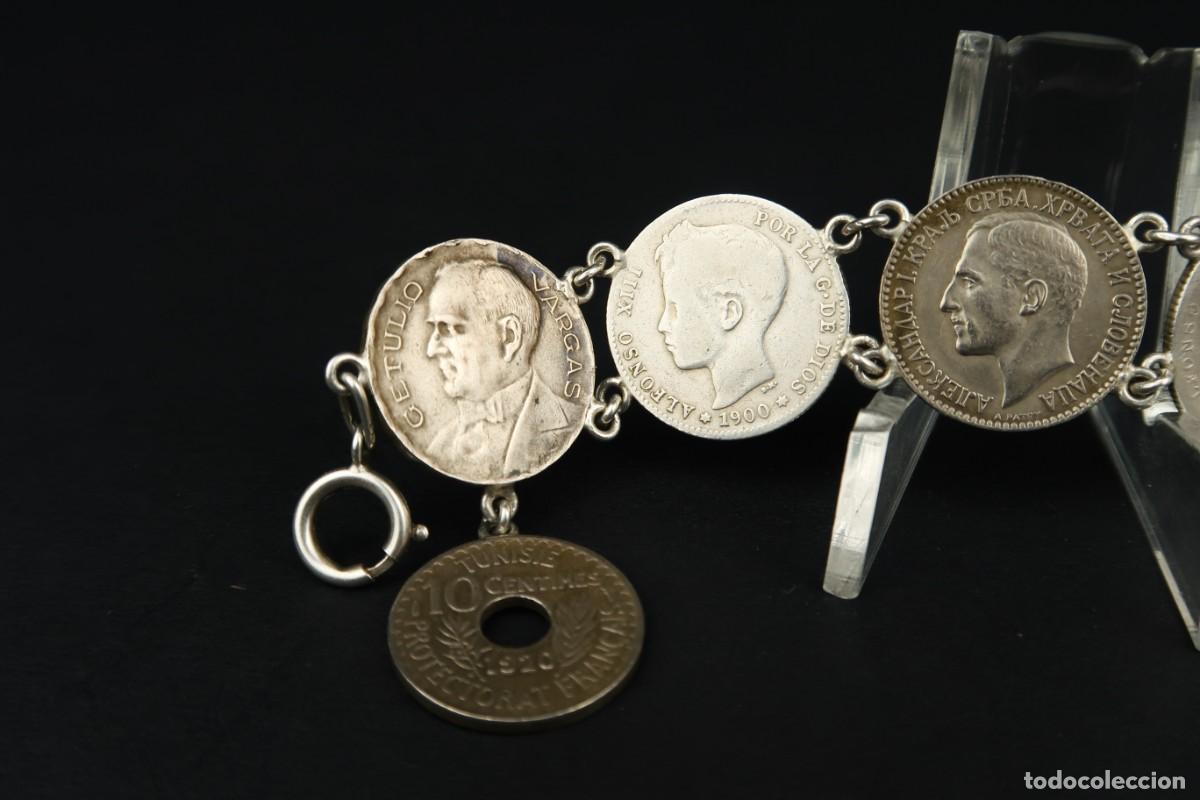 Joyeria: Antigua Pulsera de Monedas algunas de Plata - Foto 15