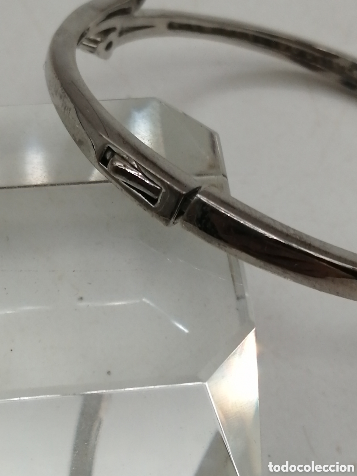 Joyeria: Pulsera r&iacute;gida metal plateado y circonitas - Foto 6