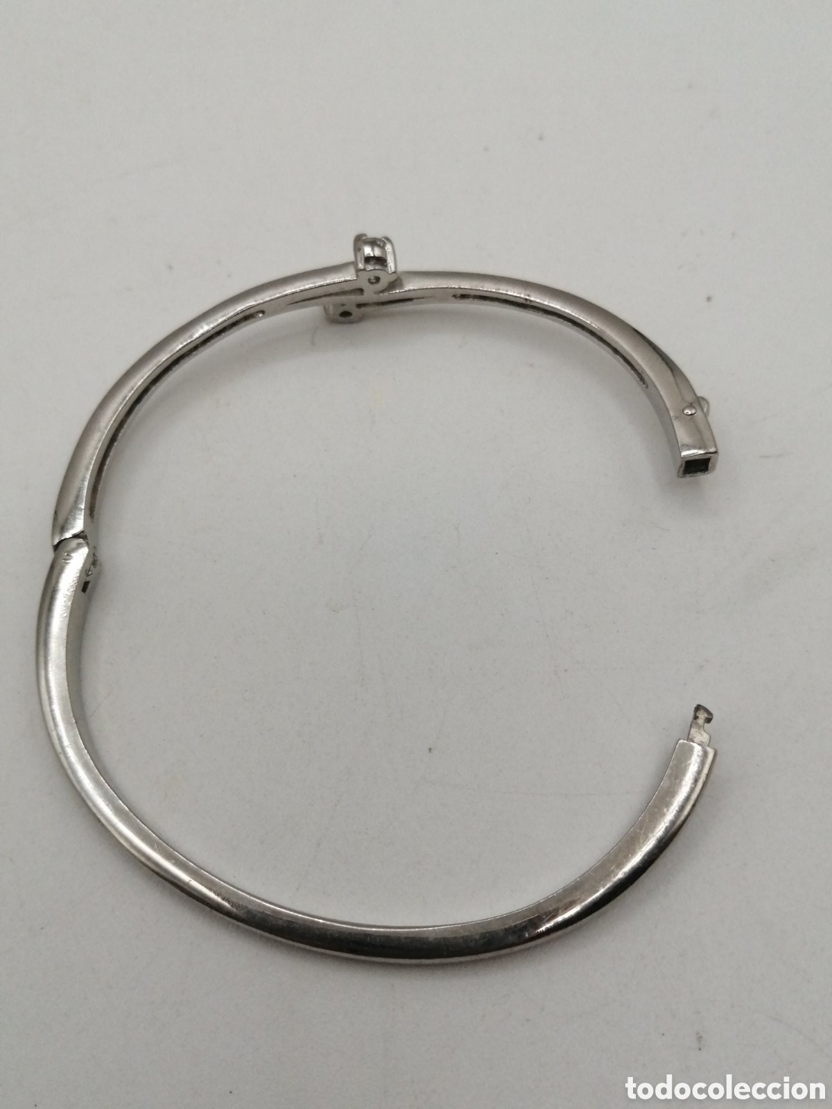Joyeria: Pulsera r&iacute;gida metal plateado y circonitas - Foto 7