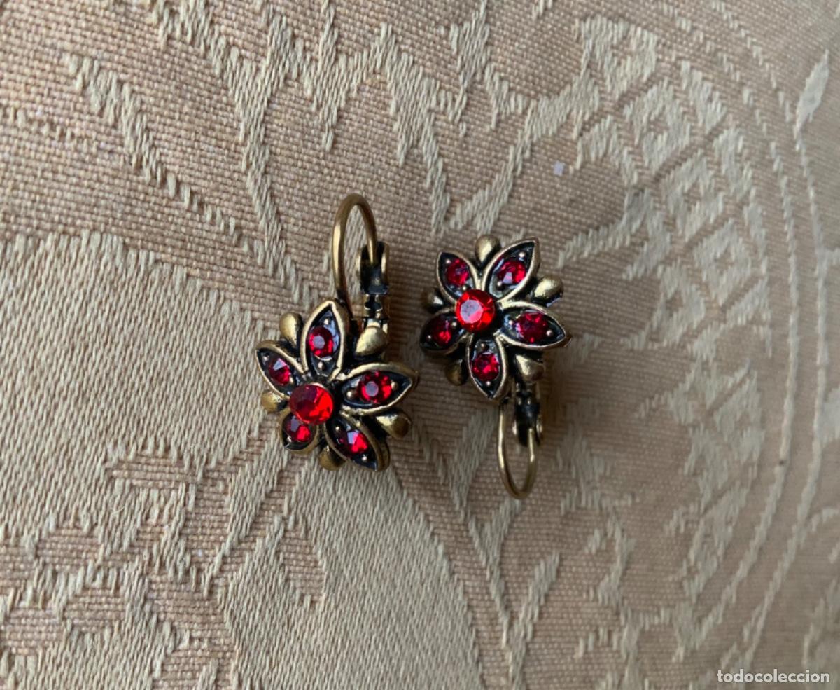 Joyeria: PENDIENTES VINTAGE PIEDRAS ROJAS - Foto 3