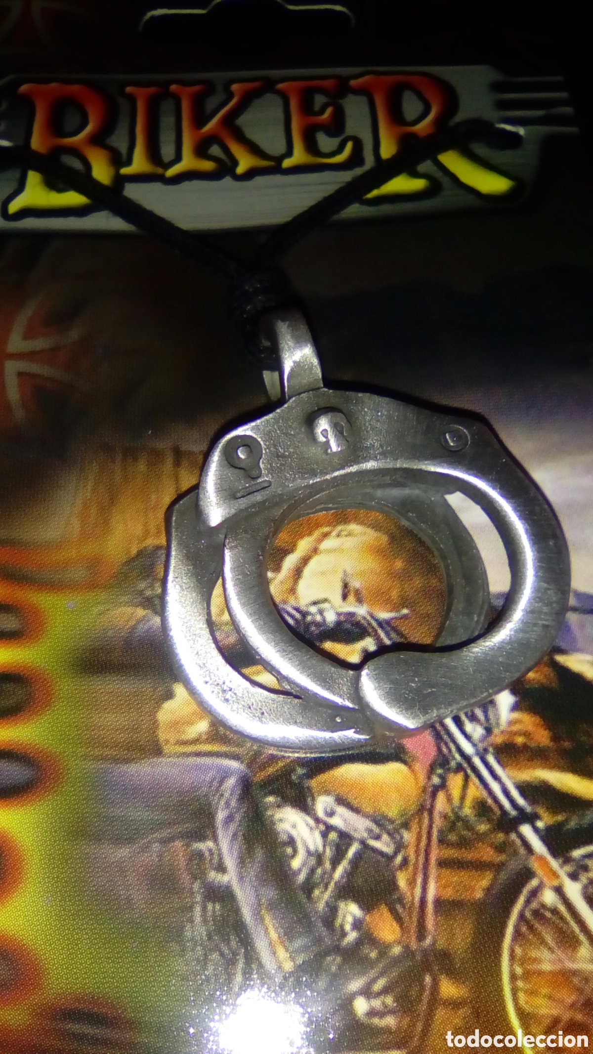 Joyeria: Colgante Nuevo Grilletes - Foto 1