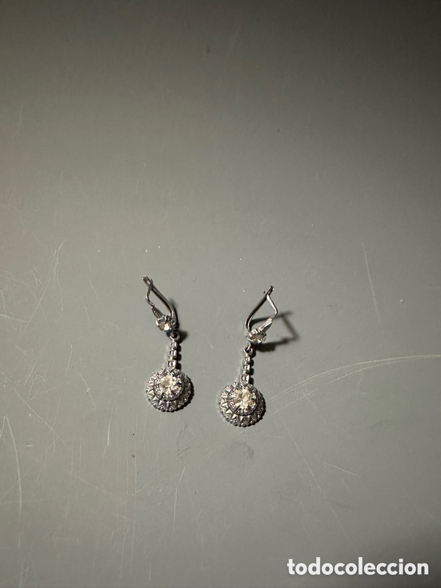 Schmuck: PENDIENTES CON COLOR PLATA Y COLOR CRISTAL