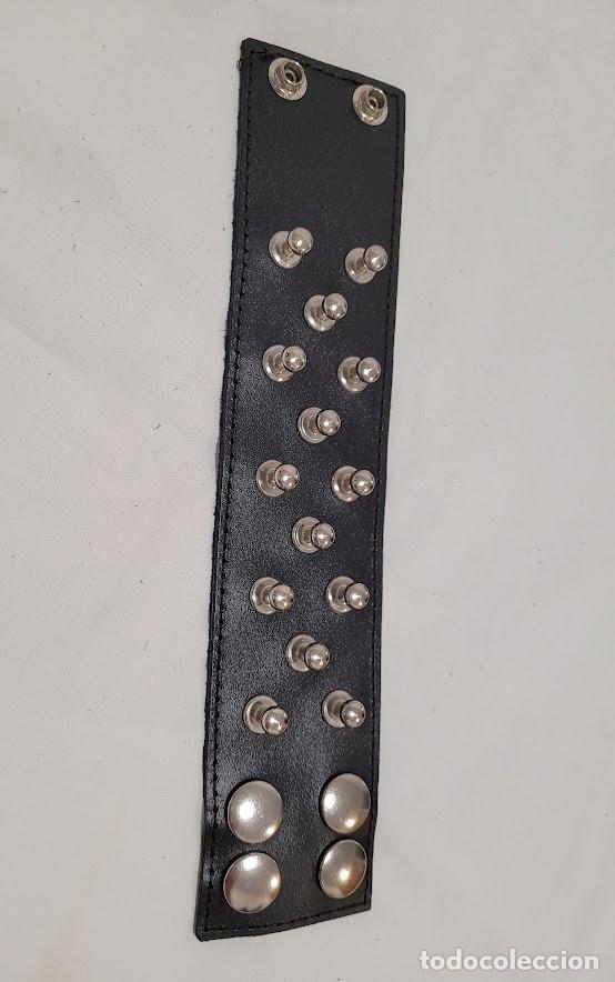 Joyeria: Pulsera Mu&ntilde;equera cuero con tachas - Foto 1