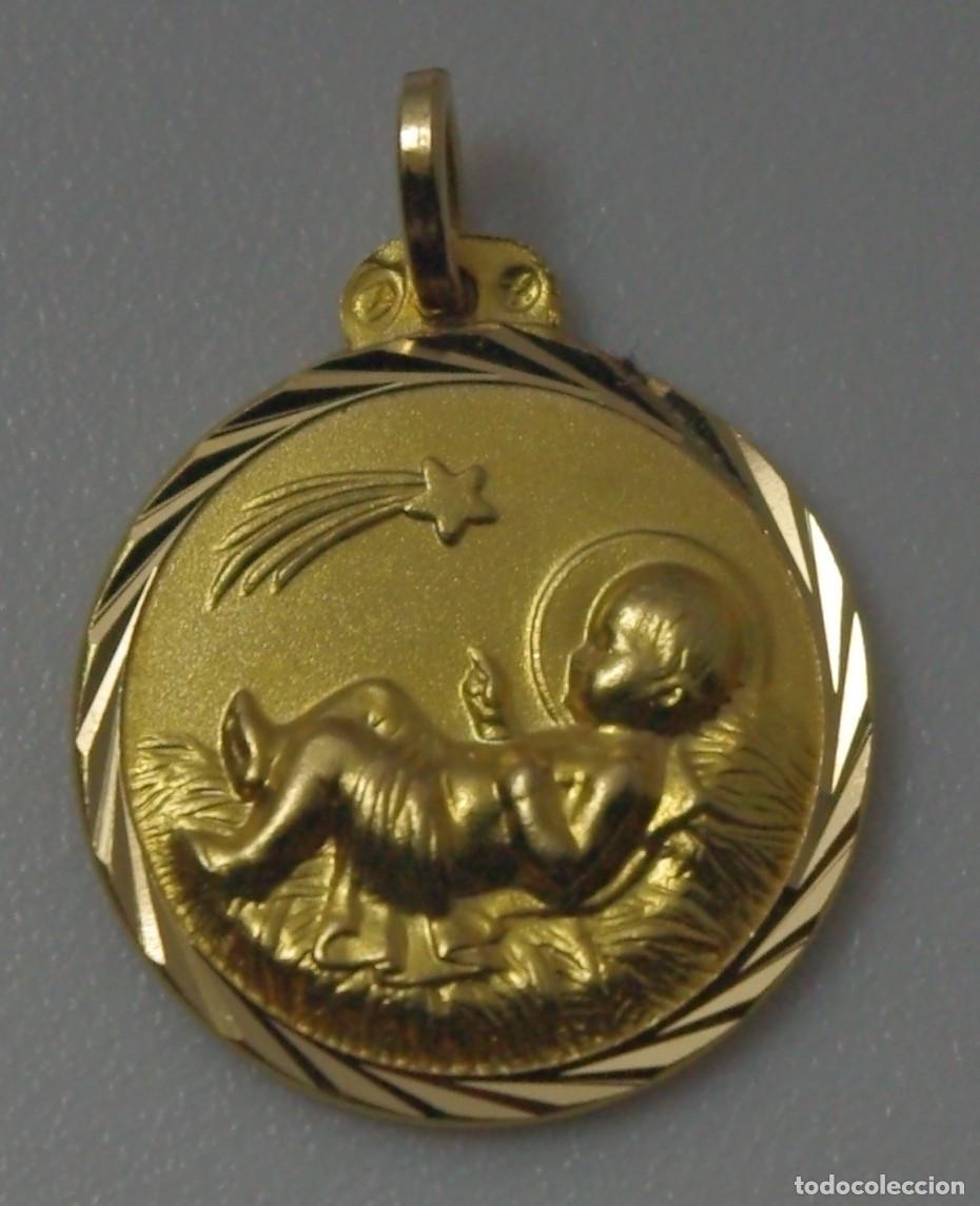 Joyeria: Medalla Oro de 18Kts. - Foto 3
