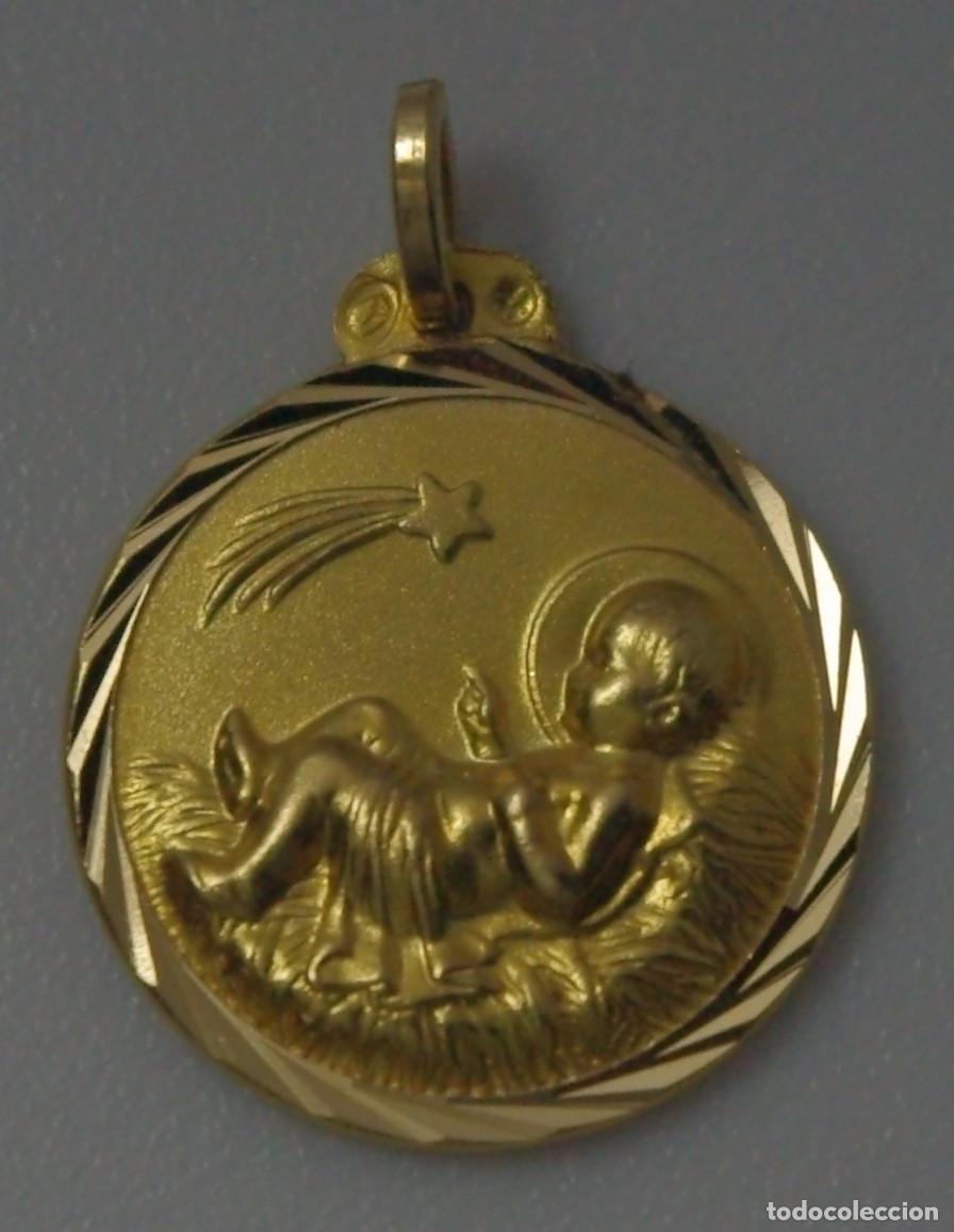 Joyeria: Medalla Oro de 18Kts. - Foto 5