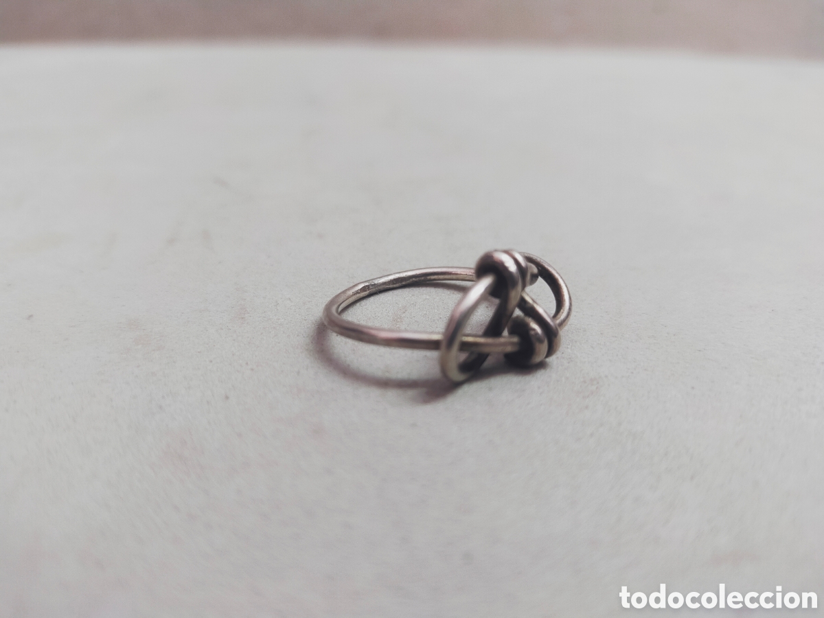 Joyeria: SORTIJA O ANILLO DE PLATA. FORMA DE NUDO. - Foto 1