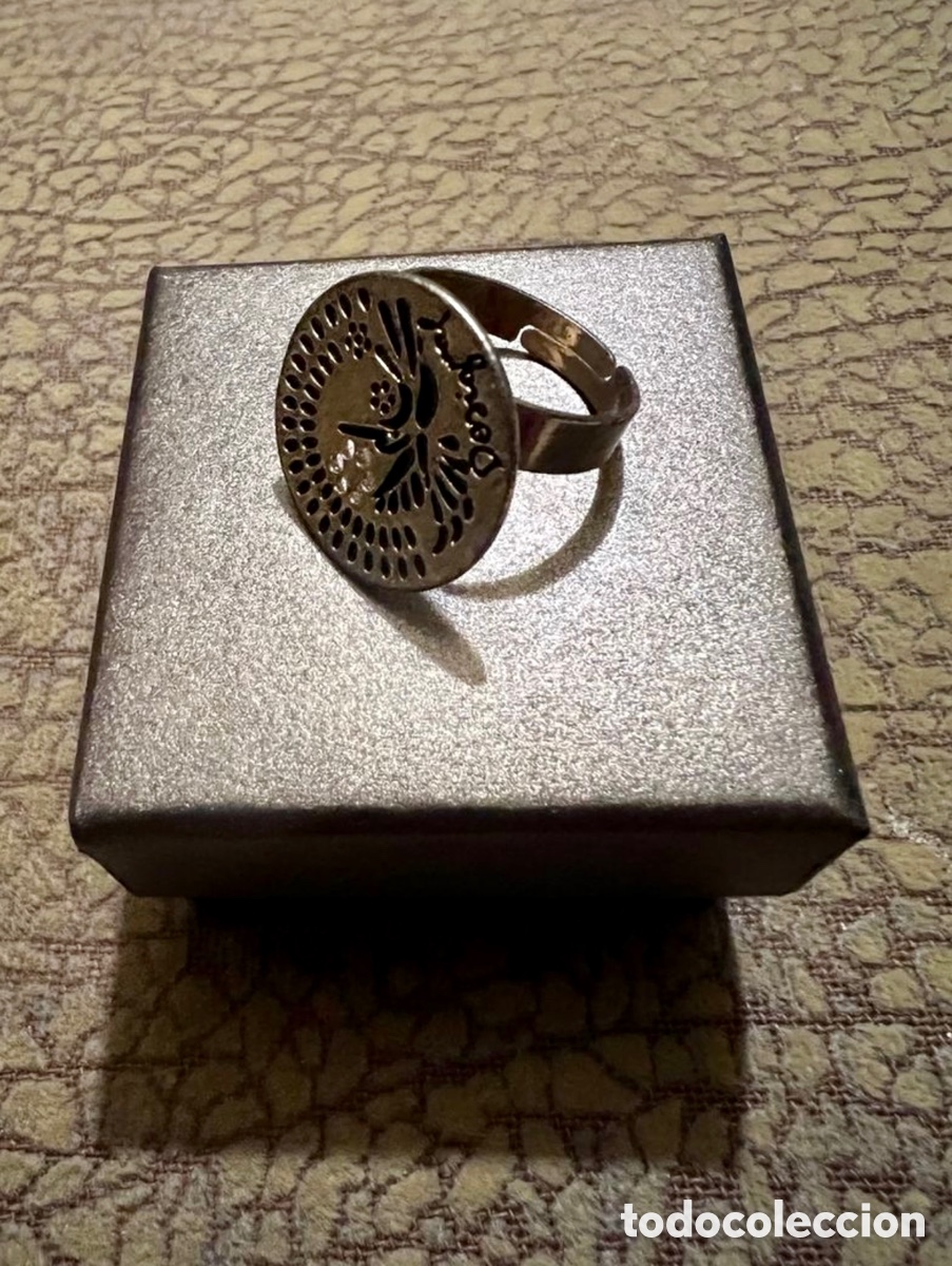 Joyeria: Anillo de Desigual ajustable nuevo - Foto 1
