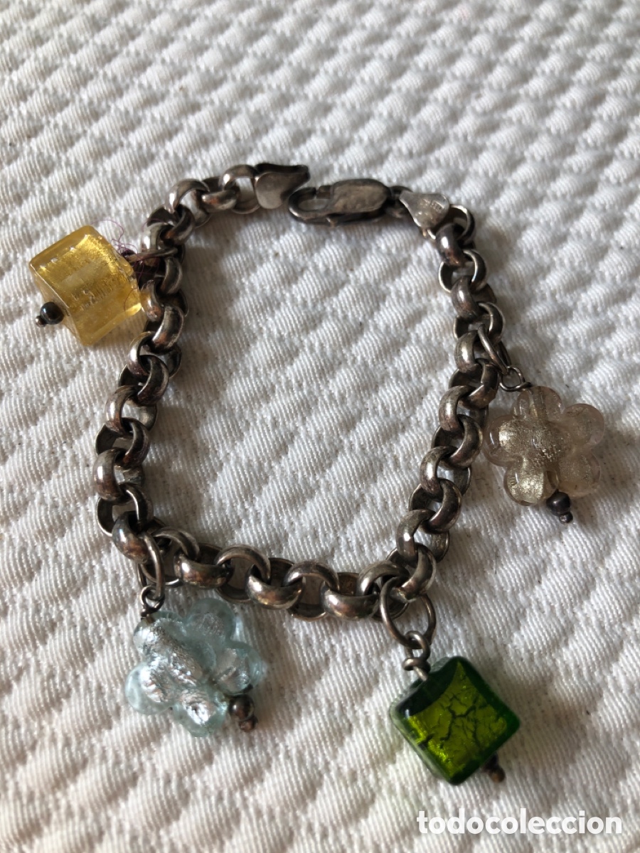 Joyeria: Pulsera de plata con adornos - Foto 1