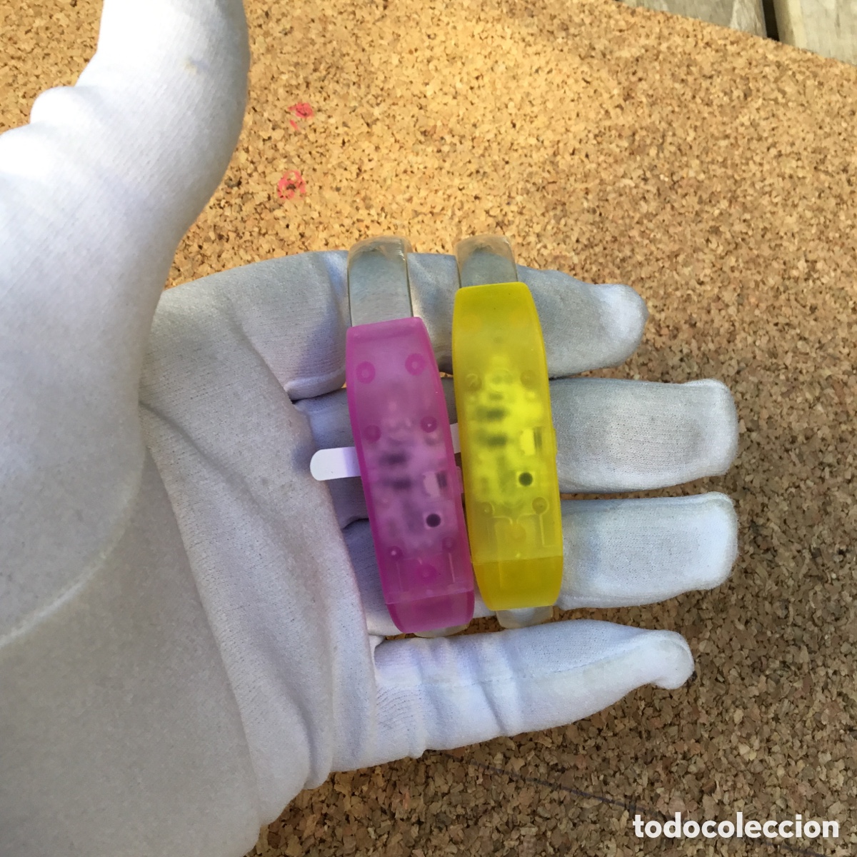 Joyeria: DOS PULSERAS LED LUMINOSAS CUERVO NUEVAS - Foto 5