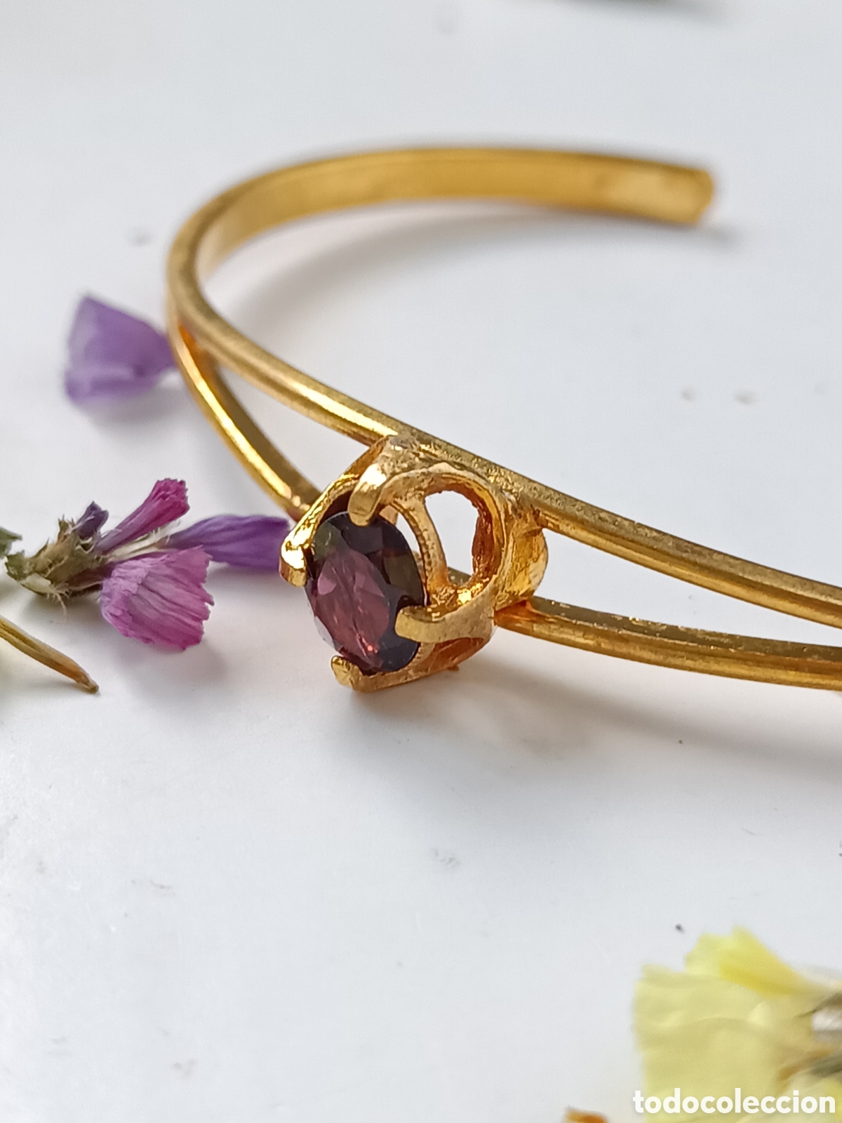 Joyeria: ⌛Pulsera ajustable ba&ntilde;ada en oro con granate aut&eacute;ntico. - Foto 1