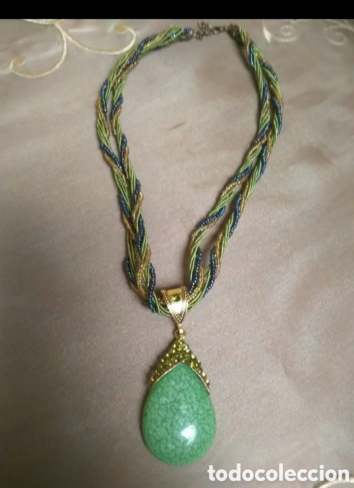 Joyeria: Colgante verde y dorado - Foto 2
