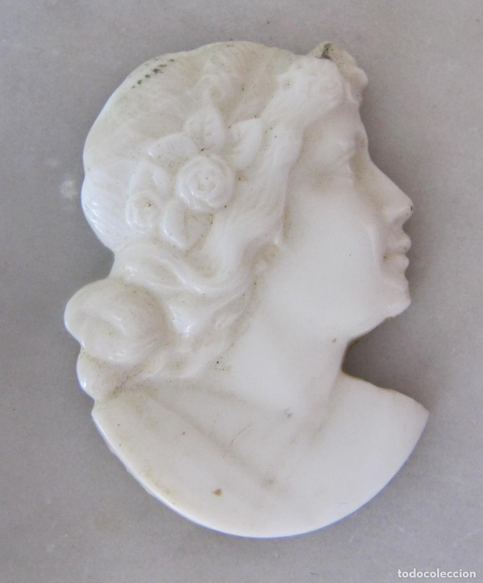 Joyeria: Camafeo de estilo modernista de opalina blanca - Foto 4