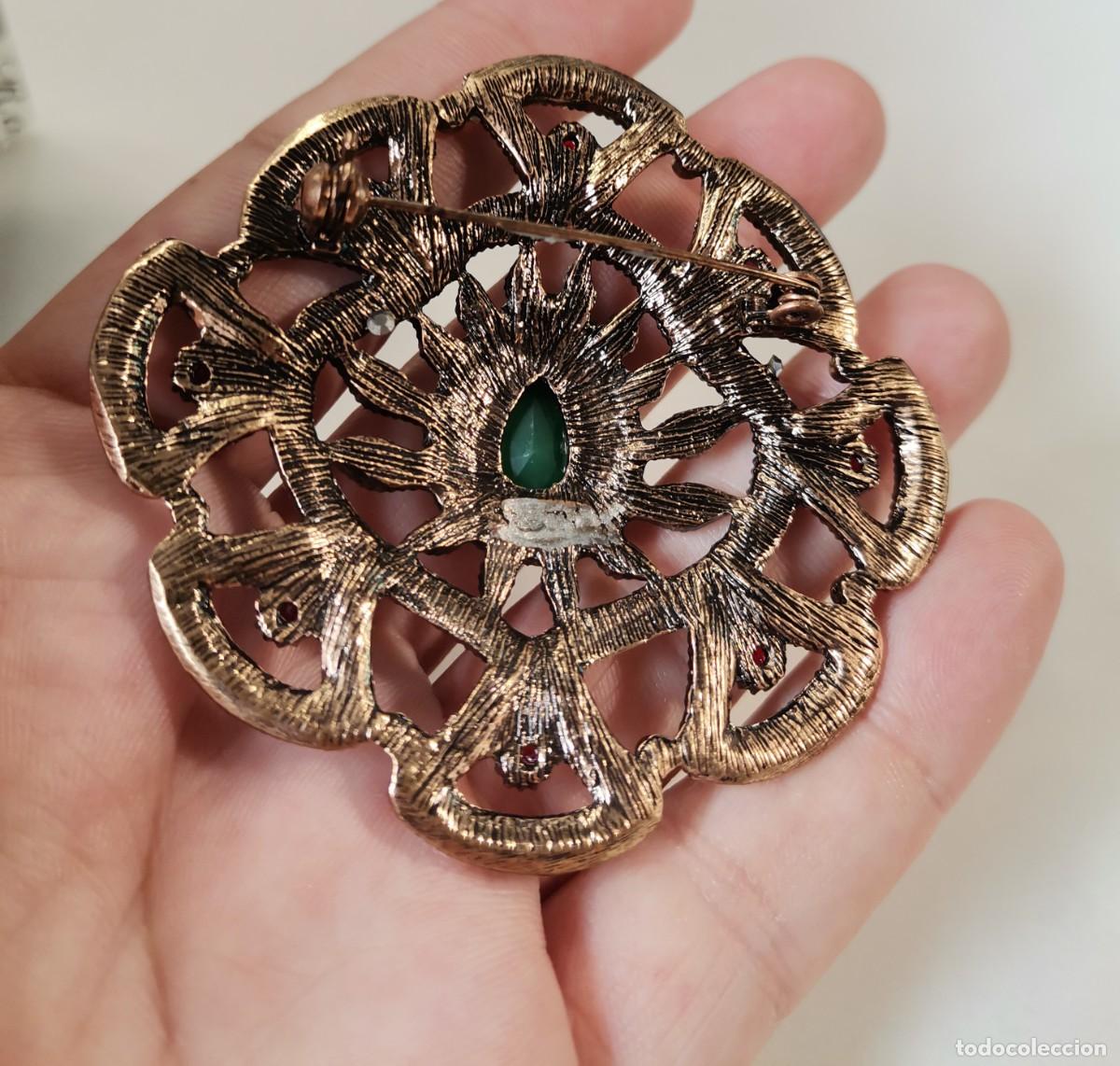 Joyeria: Gran broche roseta con piedras - Foto 4