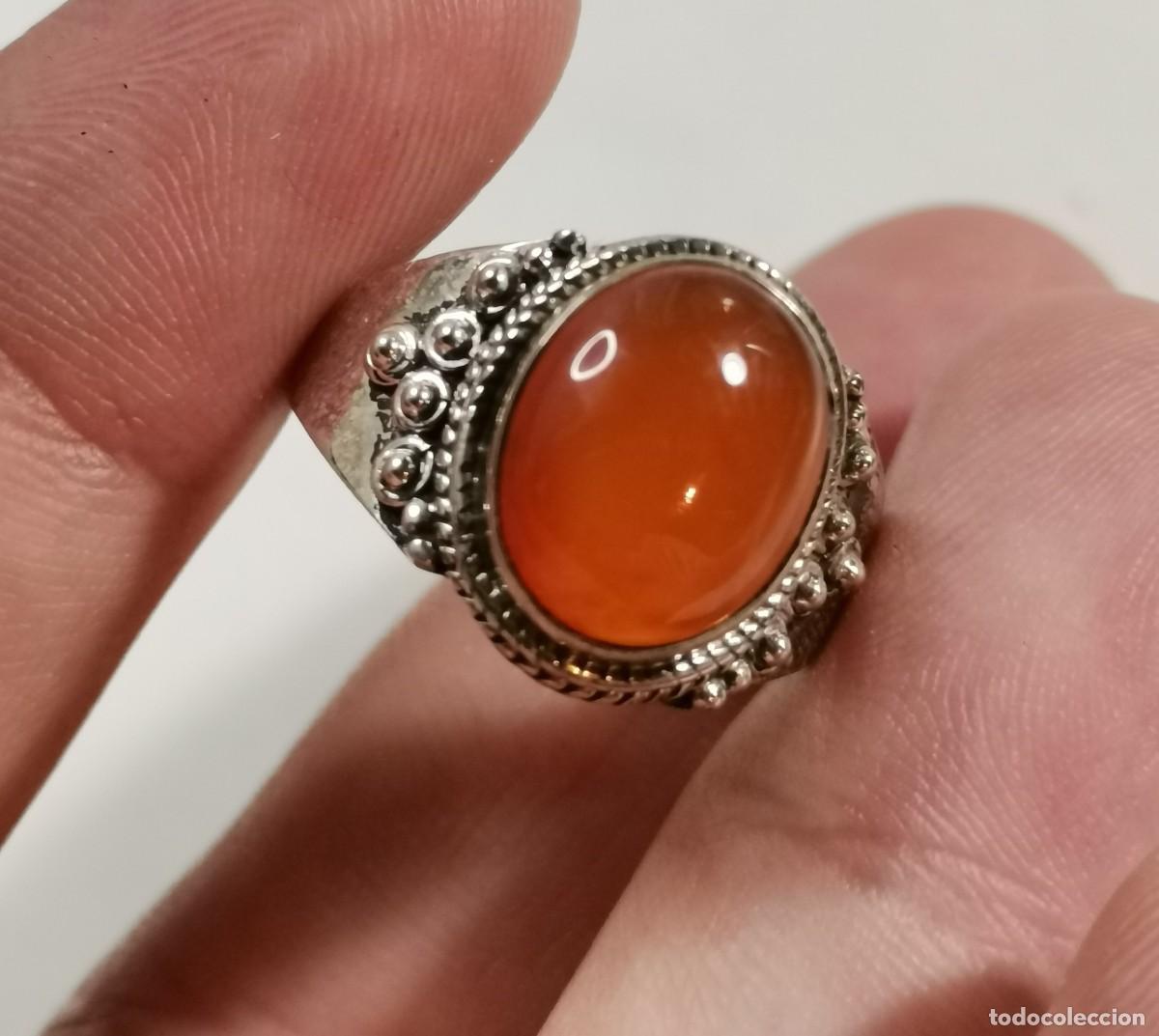 Joyeria: Anillo labrado en Plata de Ley y Cornalina - Foto 1