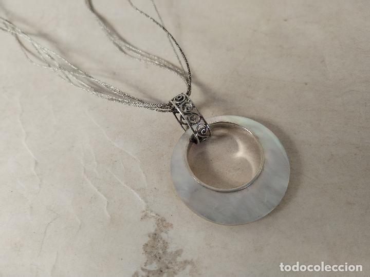 Joyeria: collar de hilos colgante plata y nacar - Foto 1