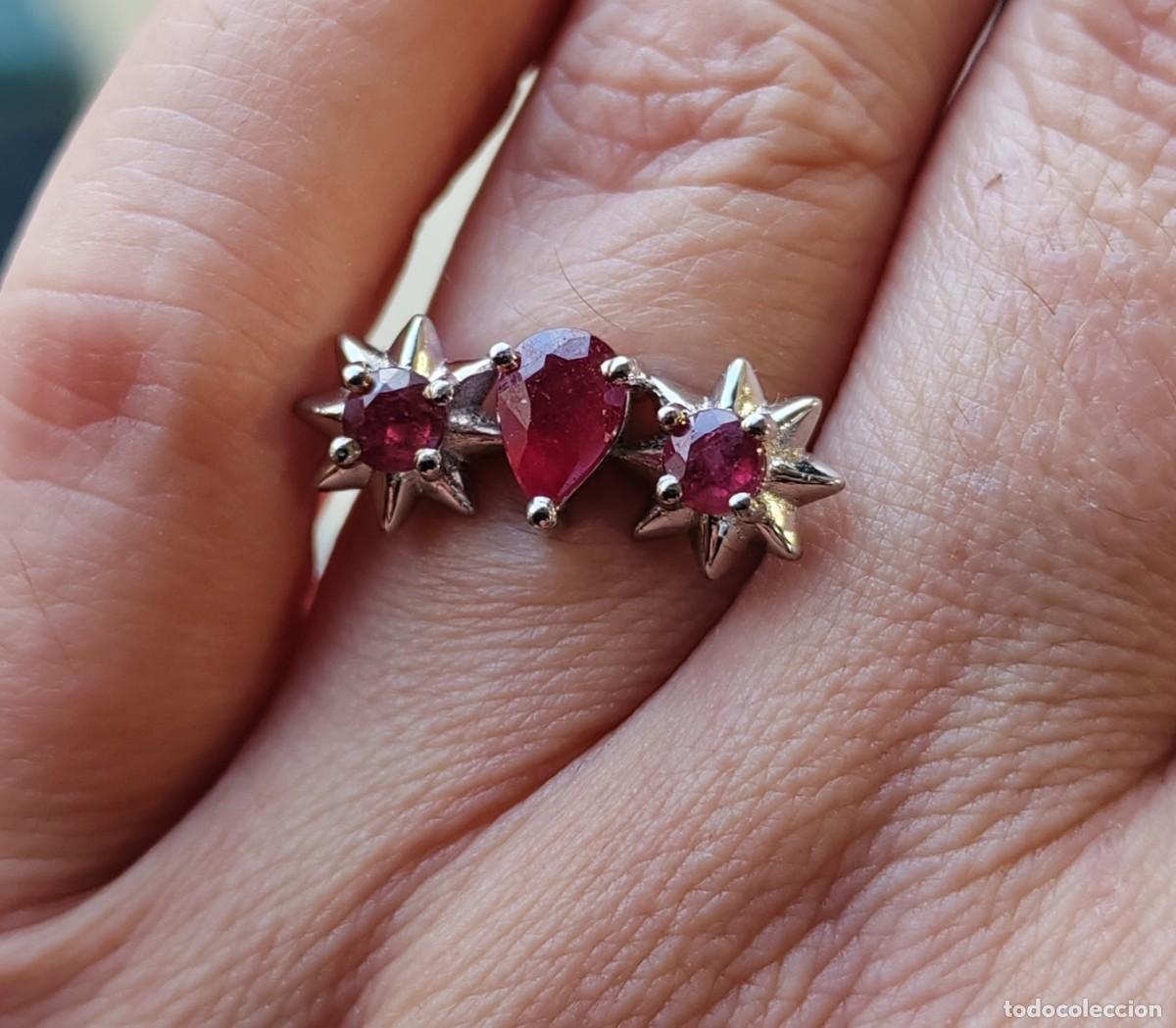 Joyeria: Anillo en Plata de Ley y Rub&iacute;es naturales - Foto 2
