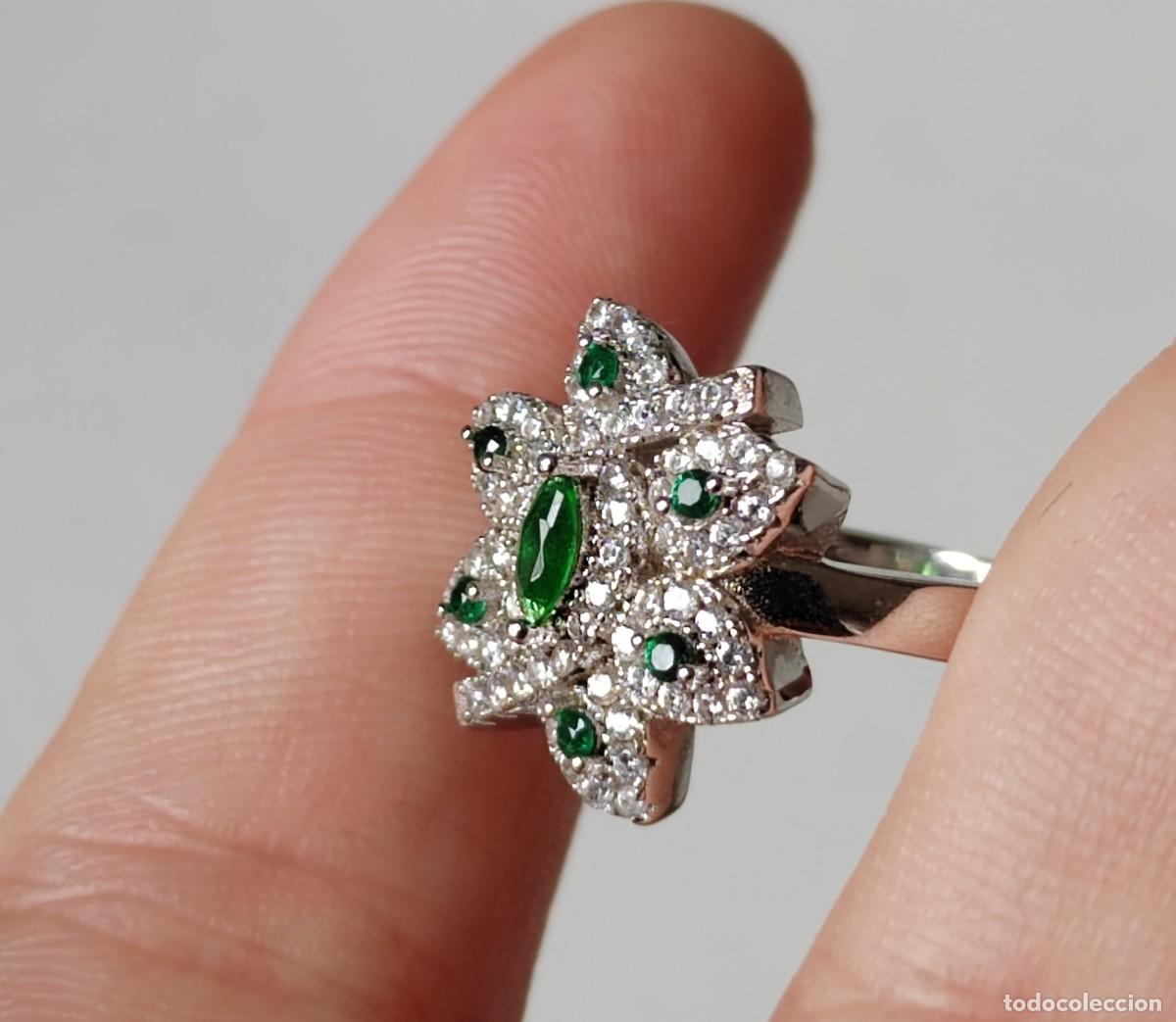 Joyeria: Anillo en Plata de Ley, Esmeraldas y Topacios - Foto 4