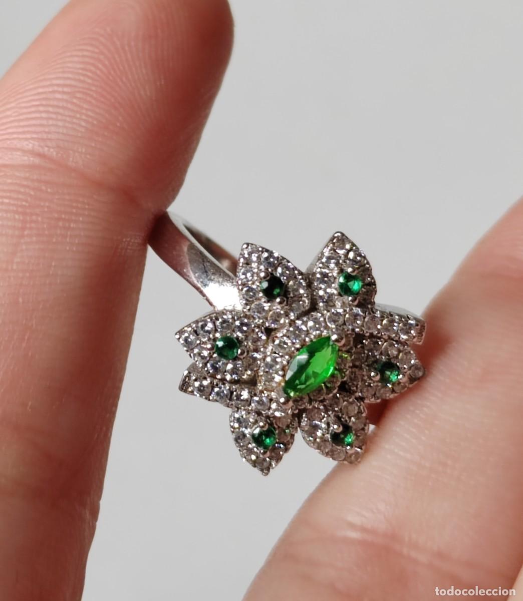 Joyeria: Anillo en Plata de Ley, Esmeraldas y Topacios - Foto 5
