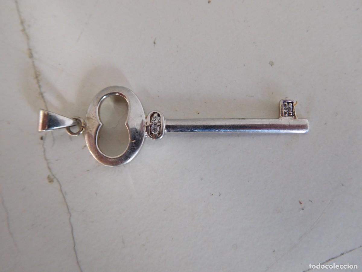 Joyeria: Colgante de plata llave - Foto 1
