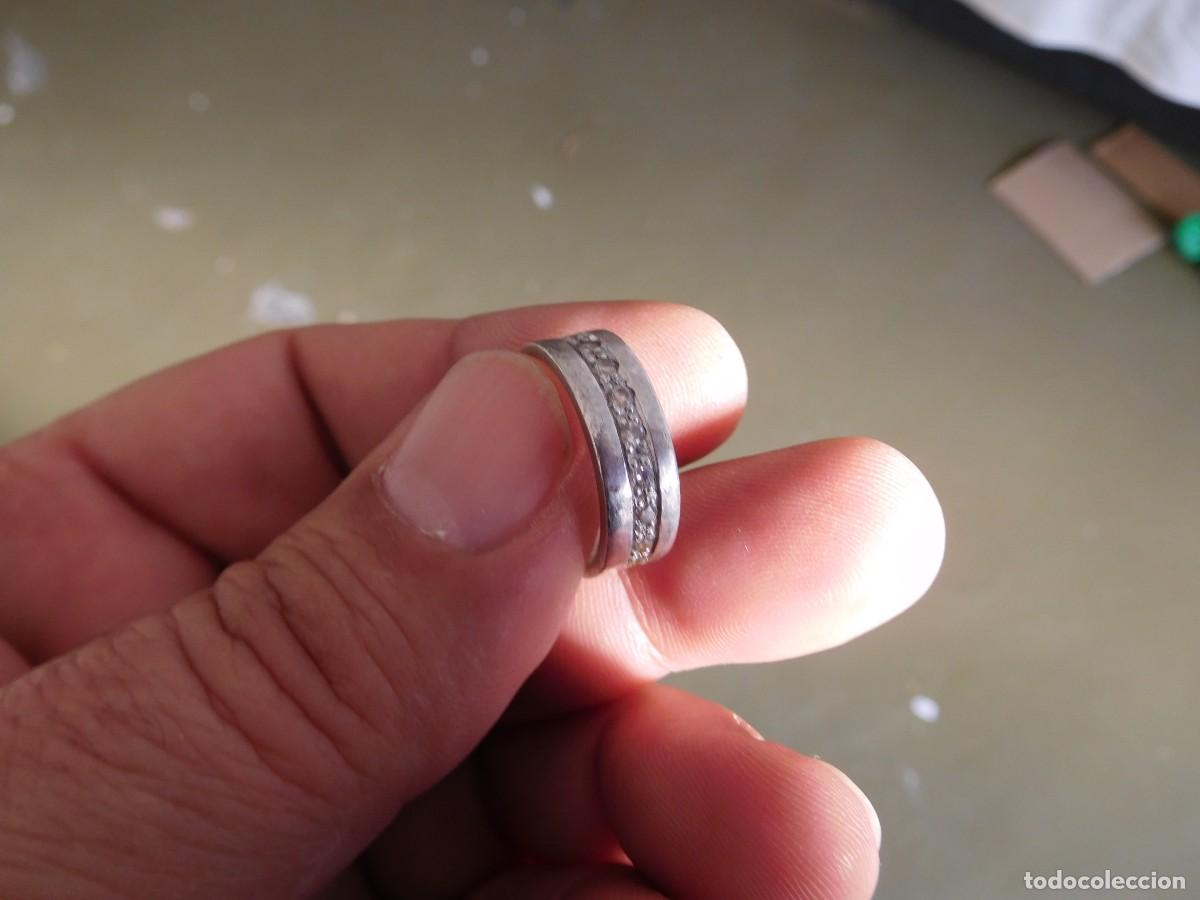 Joyeria: Anillo de plata y piedras o cristales - Foto 2