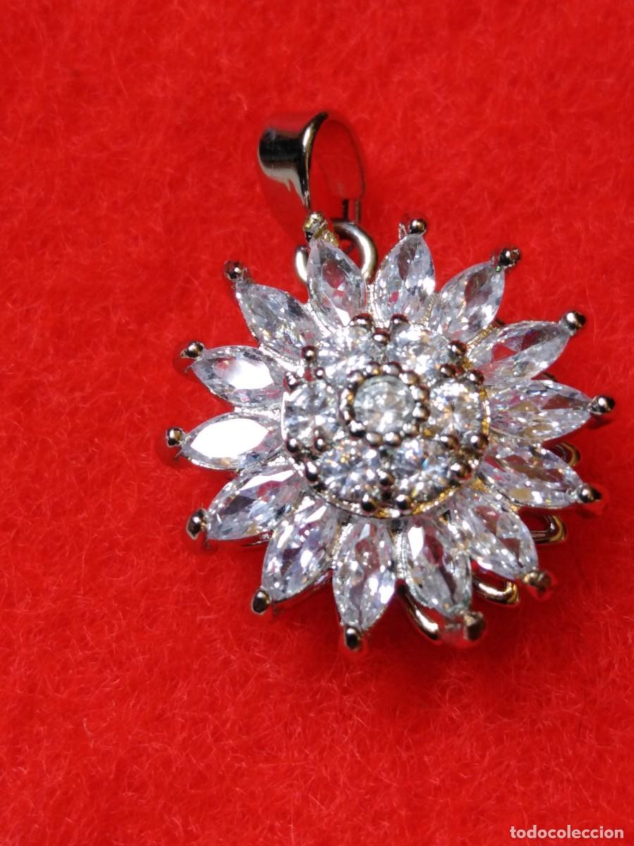Joyeria: COLGANTE DE CIRCONIO Y ORO BLANCO (SIN USAR) - Foto 1